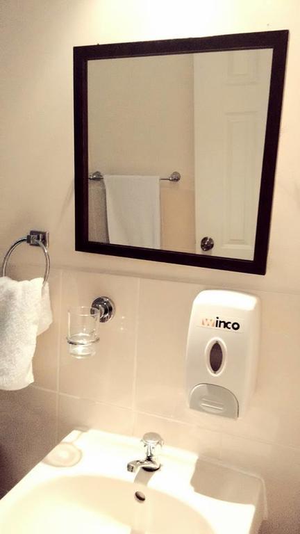 Hotel Casa Blanca Inn Guatemala City Room photo